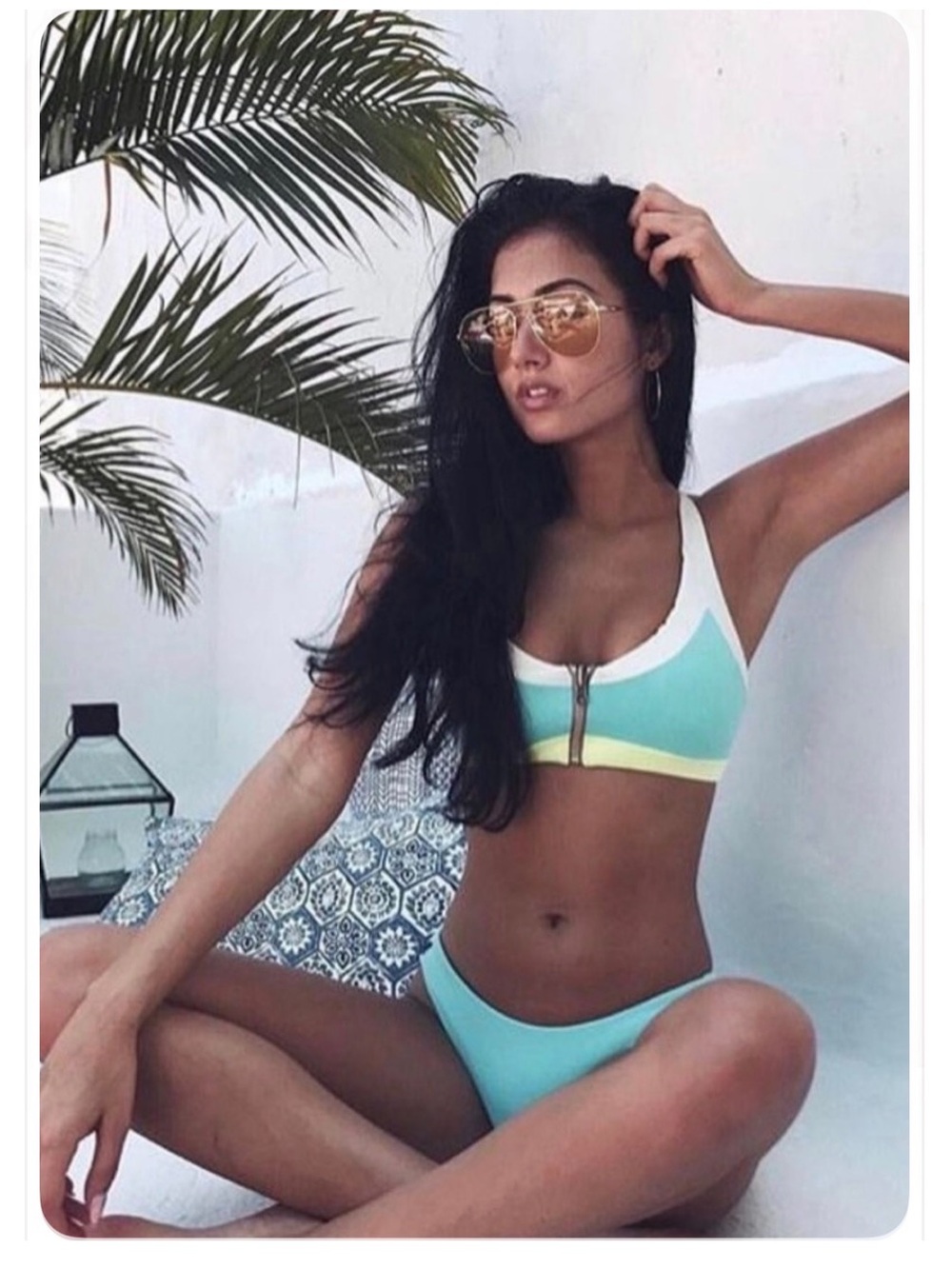 (TOP) Maaji Splash Bash Reversible Bikini Top- Large.